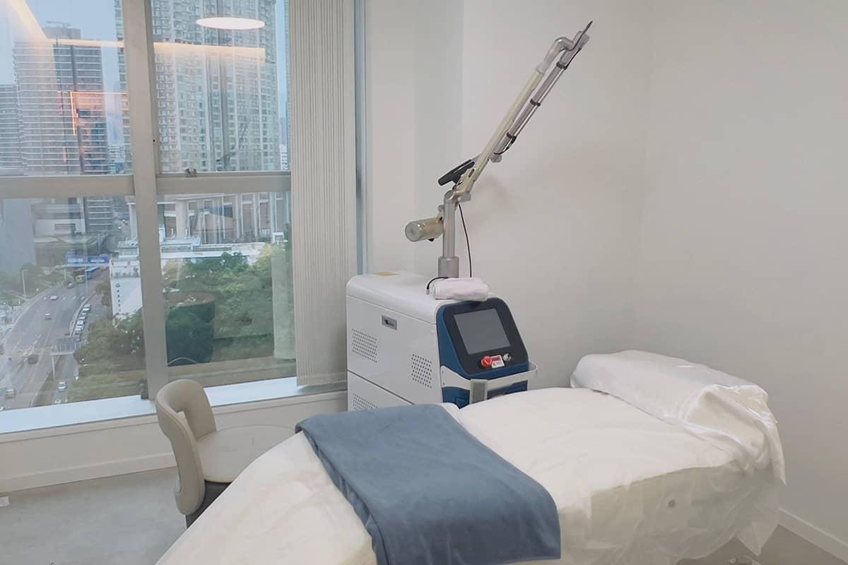 Initial Plus Medical Center 卓優(0 plus Clinic) (尖沙咀店)